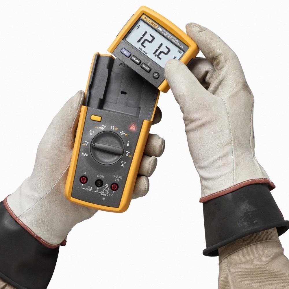 Fluke 233 Remote Display Digital Multimeter